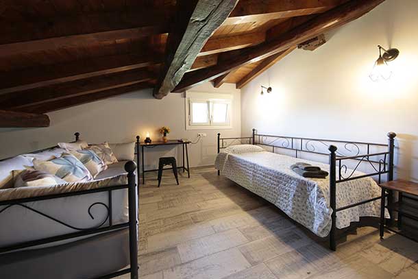 apartament-rural-llits