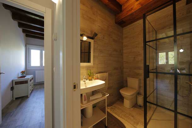 apartment rural bano